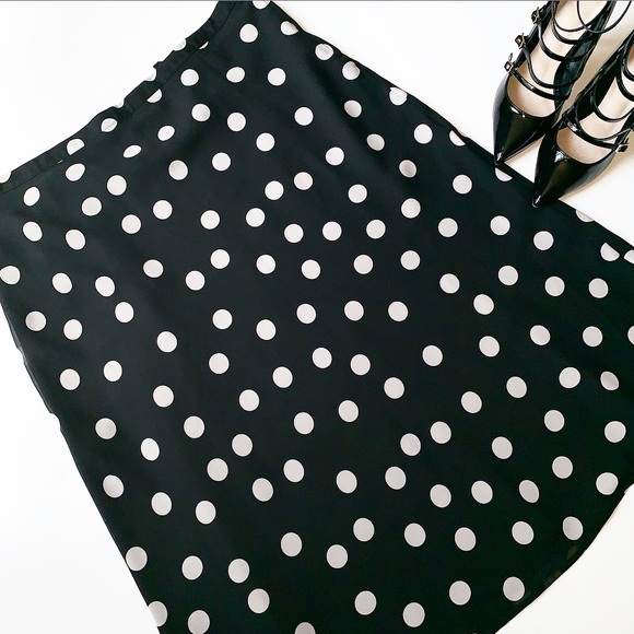H&M Dresses & Skirts - H&M Polkadot Black White Skirt
